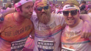 6,000 People Colour Themselves Happy